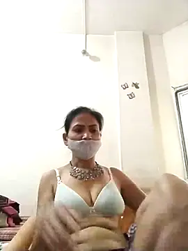 sunita6009 online show from 23, 5, 2026