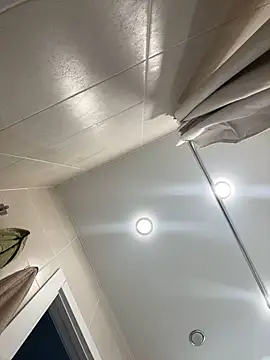 Yourdirtybitch online show from 31, 10, 2025