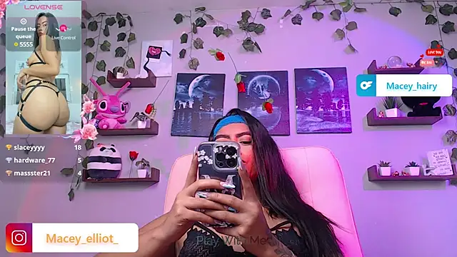 macey elliot  online show from 12, 3, 2025