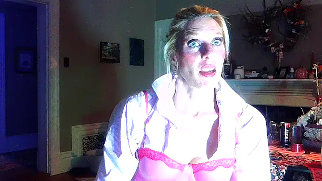 Glamazonx online show from 28, 10, 2025