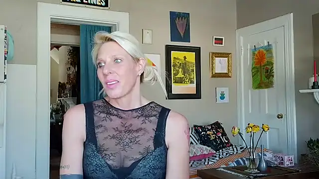 Glamazonx online show from 11, 1, 2026