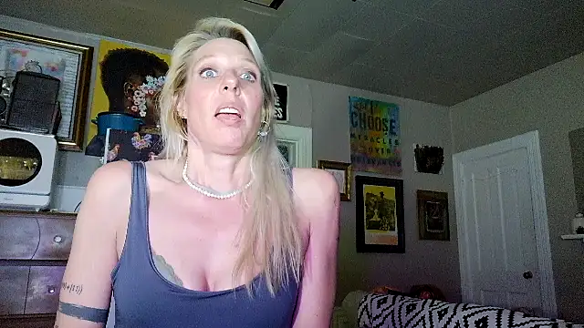 Glamazonx online show from 20, 2, 2026