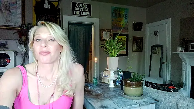 Glamazonx online show from 19, 5, 2026