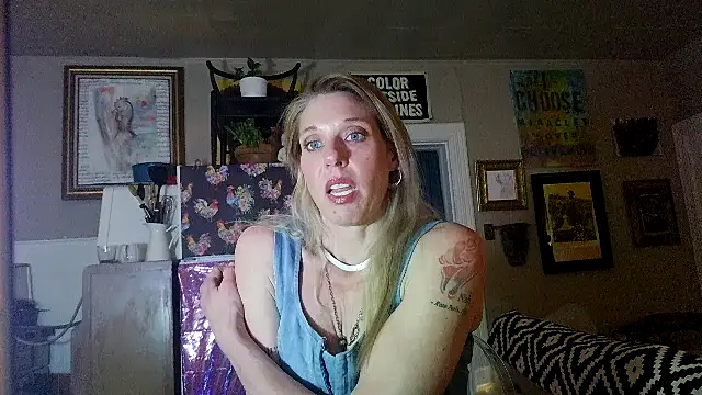 Glamazonx online show from 12, 3, 2026