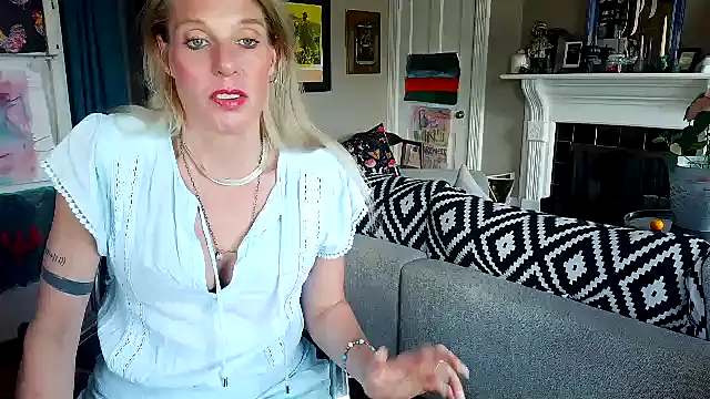 Glamazonx online show from 26, 3, 2026