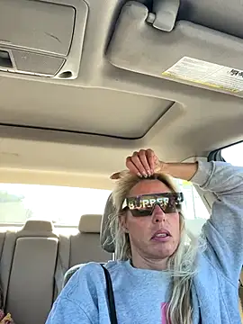 Glamazonx online show from 1, 10, 2025