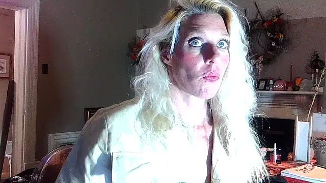 Glamazonx online show from 29, 10, 2025