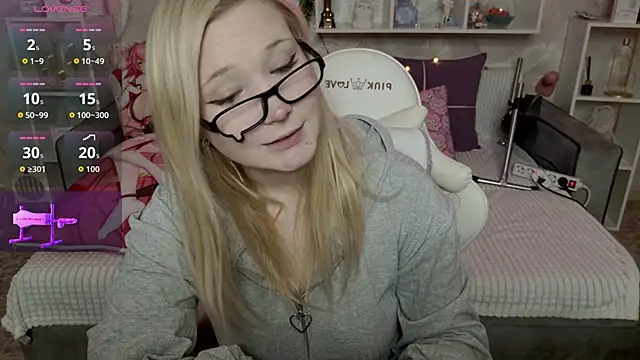 MeowkaKitty online show from 10, 3, 2026