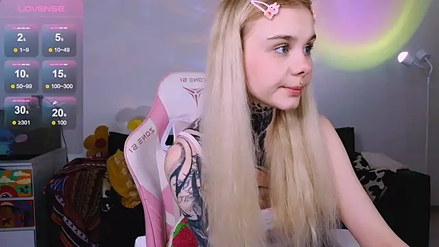 Britney Lynch online show from 15, 3, 2026