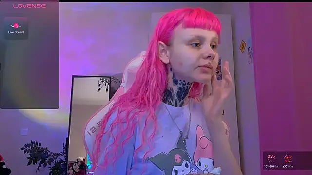 Britney Lynch online show from 11, 10, 2025