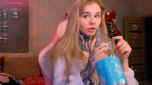 Britney Lynch online show from 13, 1, 2026