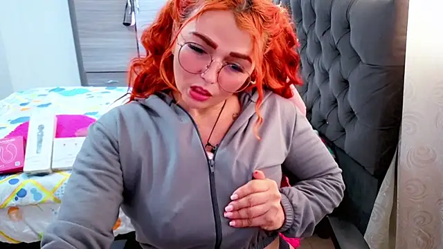 Alexatexa2929 online show from 12, 4, 2026