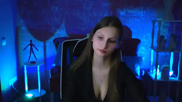 EllaHorton online show from 21, 2, 2025