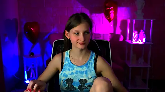 EllaHorton online show from 14, 3, 2025