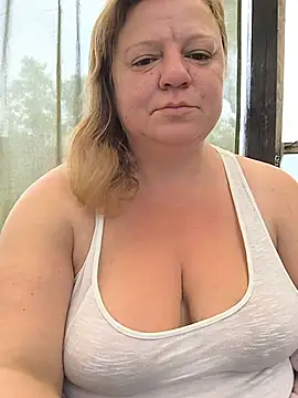 jusichka online show from 4, 6, 2026