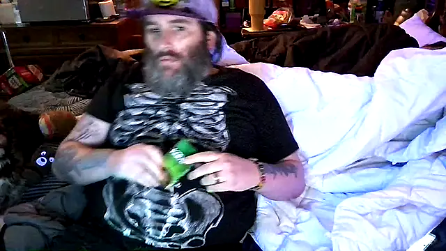 Snapshot of LocaIGhost chatting on 21, 11, 2025 LocaIGhost online show from 21, 11, 2025