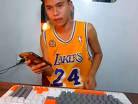 Asiantwink21 online show from 17, 9, 2025