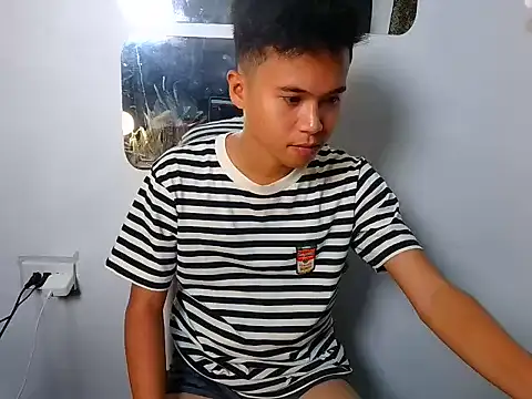 Asiantwink21 online show from 24, 9, 2025