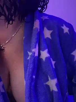 PaulinaSanders X online show from 18, 2, 2025