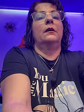 PaulinaSanders X online show from 5, 3, 2025