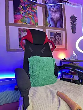 PaulinaSanders X online show from 19, 4, 2026