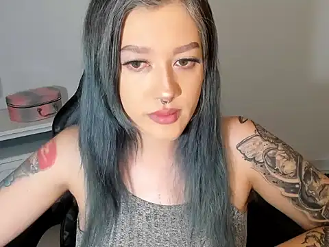 kat apple online show from 13, 10, 2025