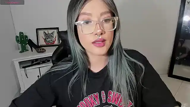 kat apple online show from 11, 11, 2025