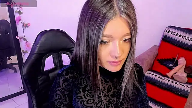 Snapshot of kat_apple chatting on 24, 7, 2026 kat apple online show from 24, 7, 2026