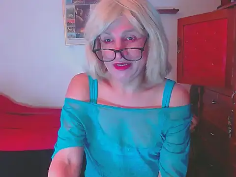 LorenJade online show from 3, 12, 2025