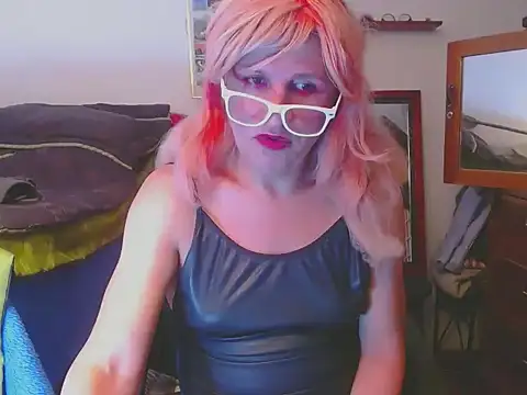 LorenJade online show from 15, 5, 2026