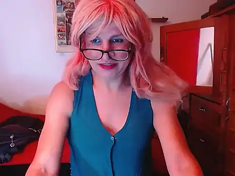 LorenJade online show from 5, 10, 2025