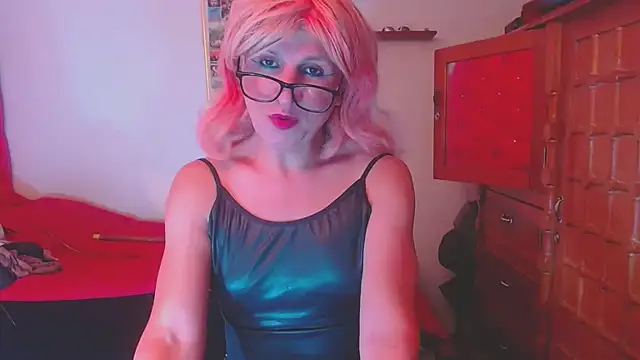 LorenJade online show from 16, 11, 2025