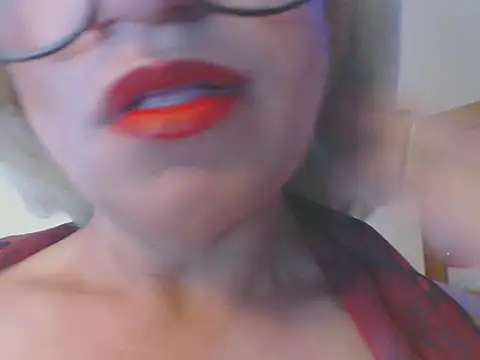 LorenJade online show from 13, 3, 2025