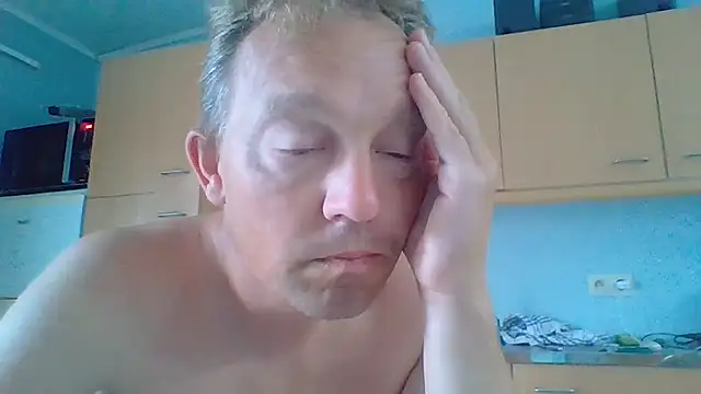 Snapshot of bertolini chatting on 14, 7, 2026 bertolini online show from 14, 7, 2026