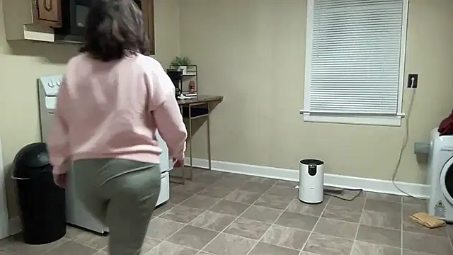 sexylilly69 online show from 9, 3, 2025