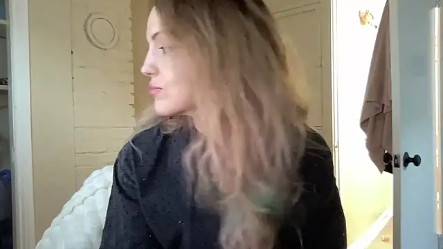 Snapshot of sexylilly69 chatting on 19, 7, 2026 sexylilly69 online show from 19, 7, 2026