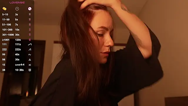 girl with snaketatto0 online show from 23, 3, 2026