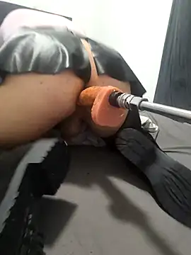 aprilexx online show from 7, 11, 2025