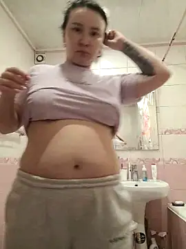 AlexaLexie online show from 14, 3, 2025