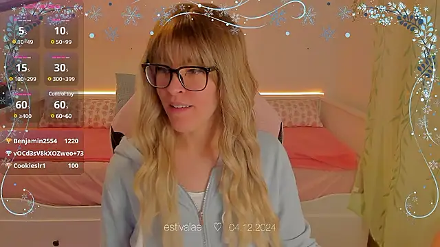 estivalae online show from 4, 12, 2024