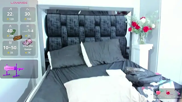 Snapshot of Arianna_Jones1 chatting on 7, 2, 2026 Arianna Jones1 online show from 7, 2, 2026