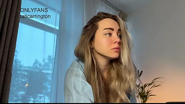 Snapshot of hotexclusive_ chatting on 16, 12, 2025 hotexclusive online show from 16, 12, 2025