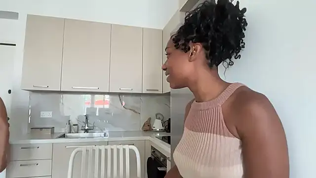 Snapshot of smileybabe chatting on 14, 7, 2026 smileybabe online show from 14, 7, 2026