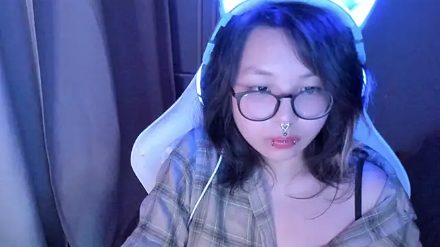 maydaykimmy online show from 11, 5, 2026