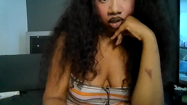 Snapshot of goddessdaisysky chatting on 5, 6, 2026 goddessdaisysky online show from 5, 6, 2026