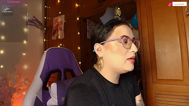 Snapshot of eva_rosse69 chatting on 26, 4, 2026 eva rosse69 online show from 26, 4, 2026