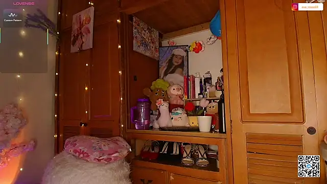 Snapshot of eva_rosse69 chatting on 20, 5, 2026 eva rosse69 online show from 20, 5, 2026