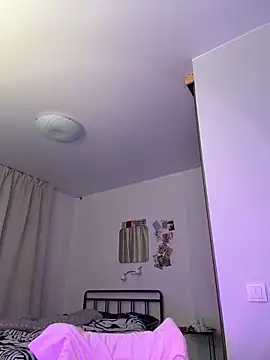 Evangeline Lawrence  online show from 5, 2, 2026