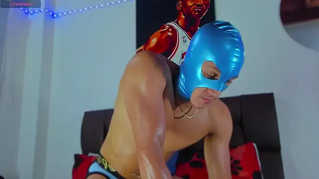 MikeRoss7777 online show from 2, 3, 2025