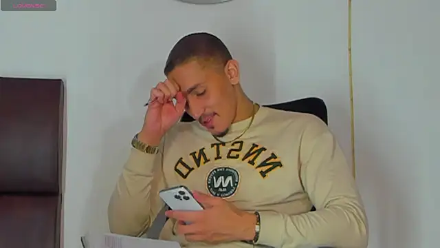 MikeRoss7777 online show from 11, 10, 2025